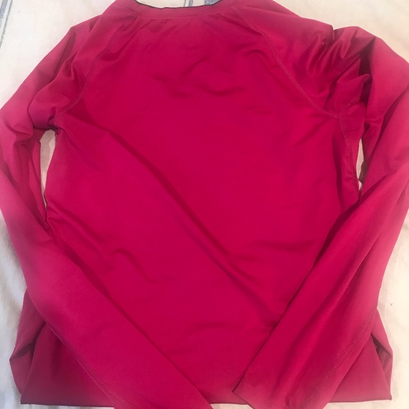 Women’s Nike Pro Top - Picture 3 of 3